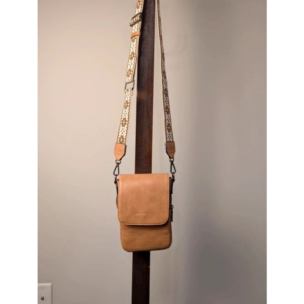 Small Vegan Leather Crossbody Phone Purse